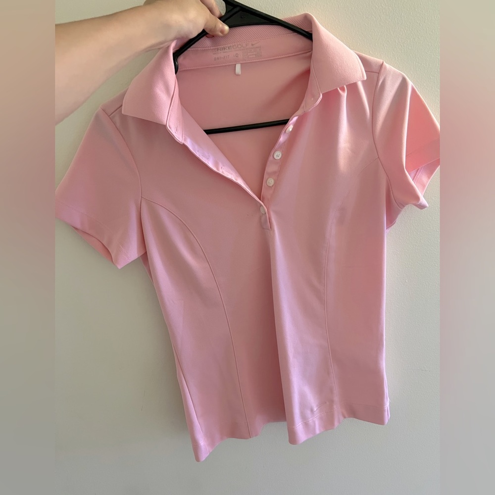 Nike golf top